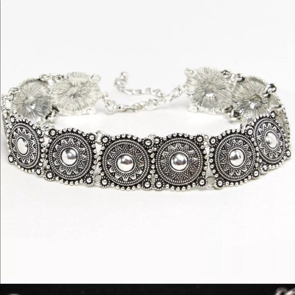 Choker necklace - Picture 2 of 5